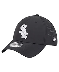New Era Men's Black Chicago White Sox Night 39THIRTY Flex Hat
