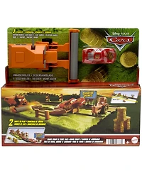 Disney and Pixar Cars Frank Escape and Stunt Race Playset