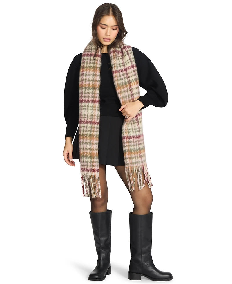 Steve Madden Women's Brushed Twill Tartan Lofty Scarf