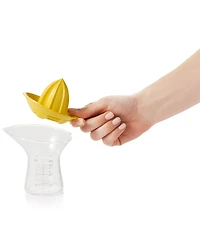 Oxo Good Grips Small Citrus Juicer