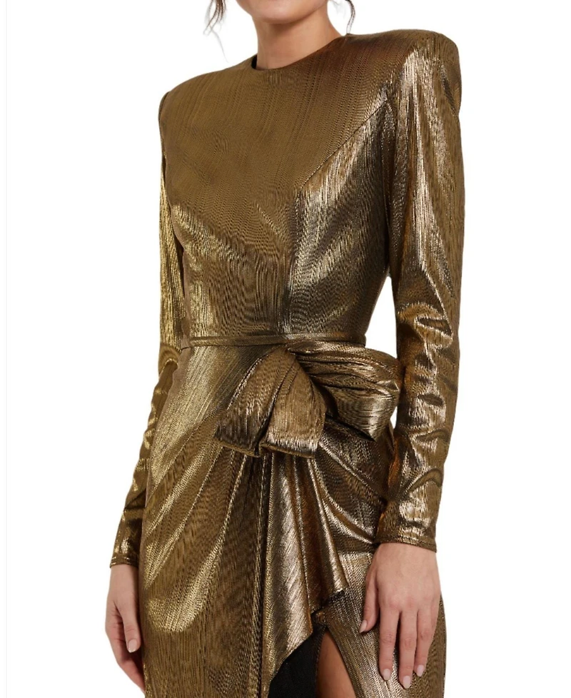 Mac Duggal Women's Metallic Jersey Long Sleeve Gown With Bow