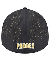 New Era Men's Black San Diego Padres Night 39THIRTY Flex Hat