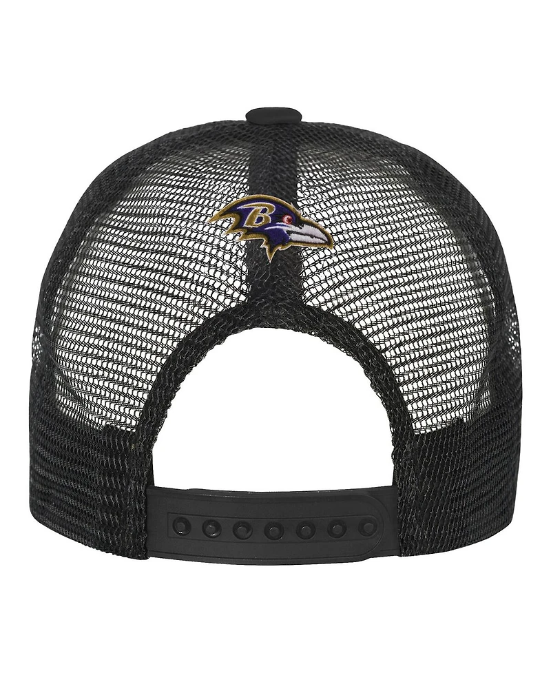 Outerstuff Men's White/Black Baltimore Ravens Modern Fan Trucker Adjustable Hat