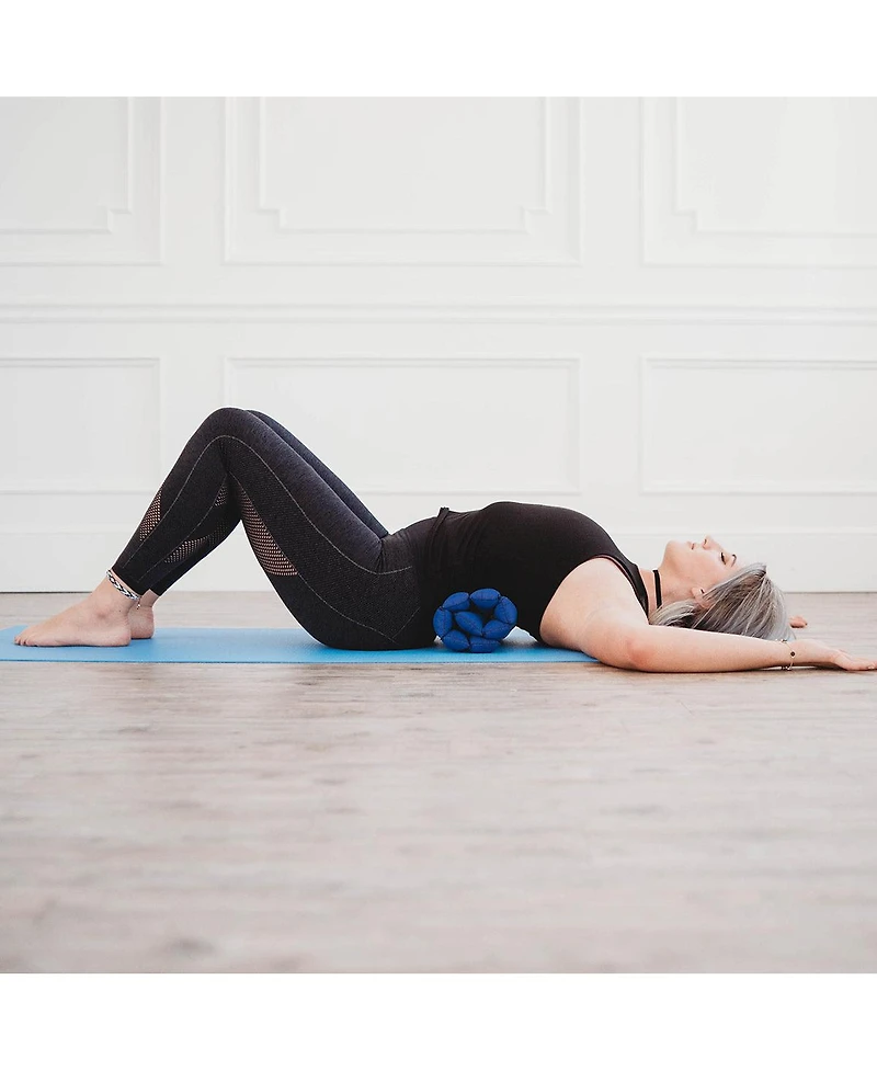 Hugger Zafuko Rollable Cushion