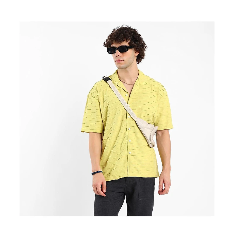 Campus Sutra Men's Swish-Textured Shirt