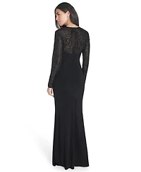 Jessica Howard Women's Raglan Sleeve Gown