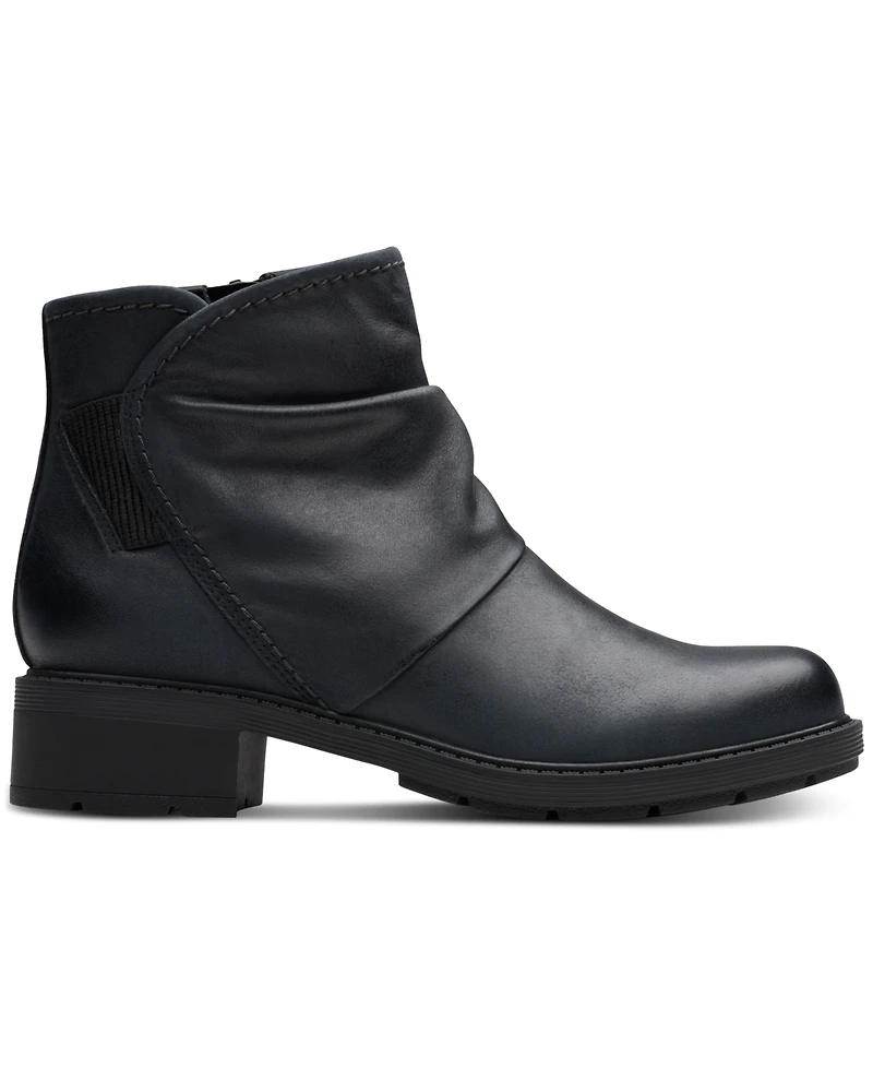 Clarks Collection Women's Hearth Sofia Block Heel Boots