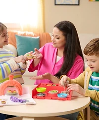 Kinetic Sand SquishPizza Rising Pizza Playset