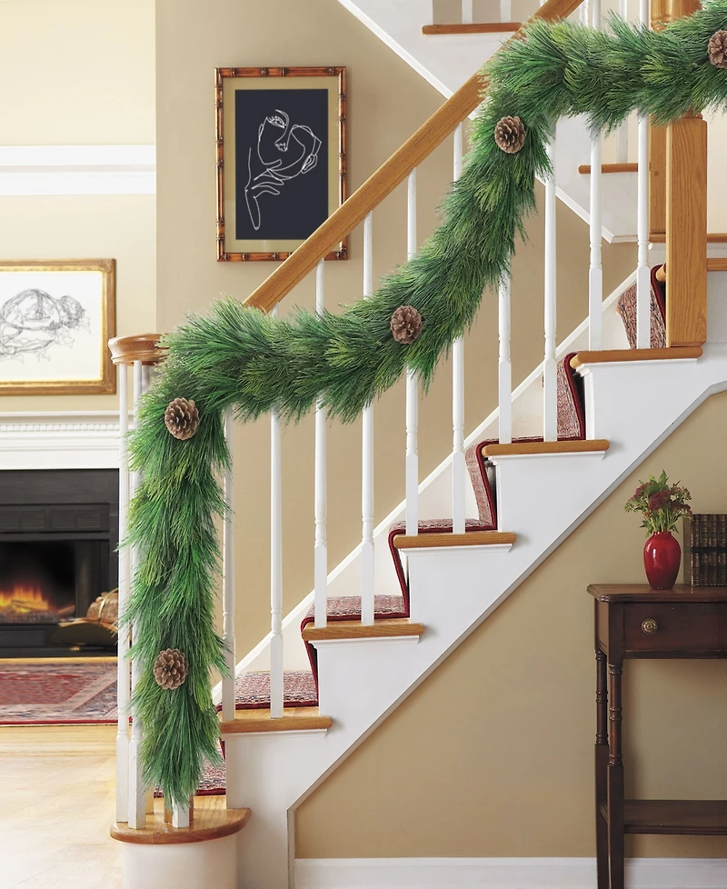 Puleo 9' x 10" Garland Adorned with Pinecones