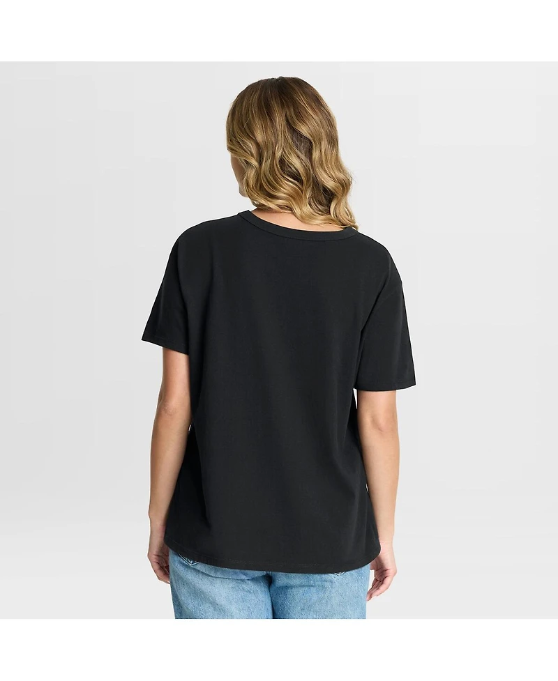 Fanatics Women's Black Chicago Bears Blackout Kneel Down Legacy T-Shirt