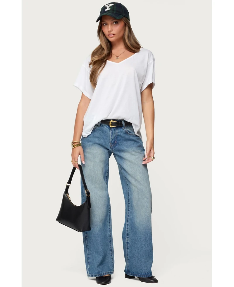 Edikted Womens Sonora Oversized V Neck T Shirt