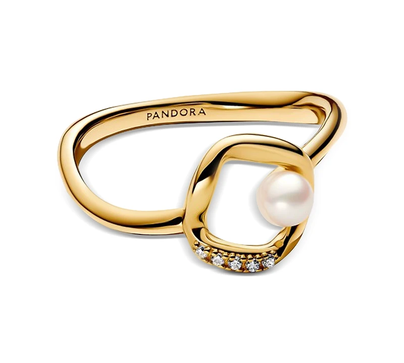 Pandora Organically Shaped Pave Circle Treated Freshwater Cultured Pearl Ring