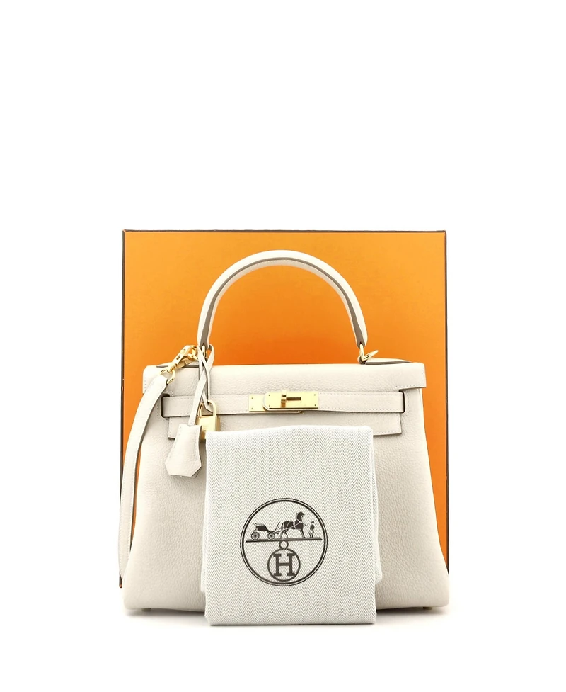 Pre-Owned Hermes Kelly 28 Handbag Light Togo with Gold Hardware
