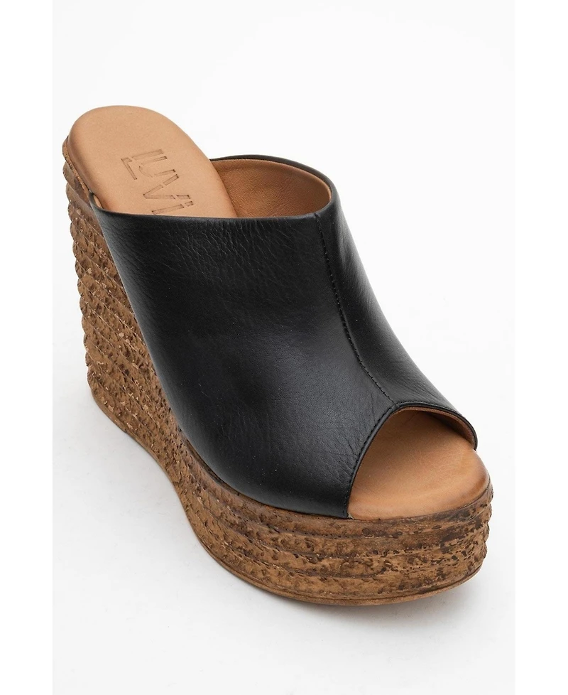 Forever & Always Shoes Nelly Leather Platform Sandal (Women)