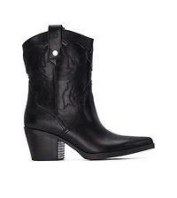 Xti Women's Italian Western Booties By