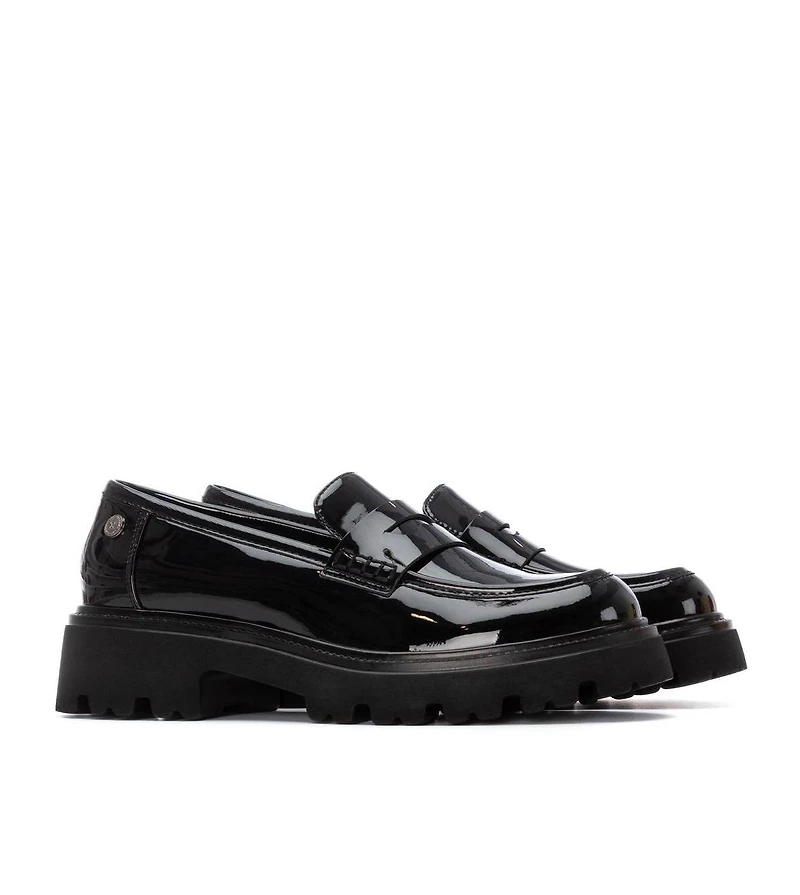 Women's Patent Leather Casual Moccasins By Xti