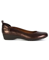 Jbu Women's Vivian Round Toe Flats