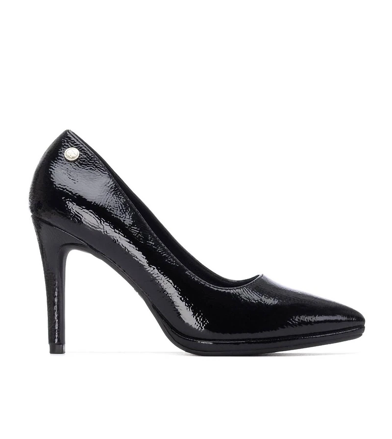 Xti Women's Patent Leather Pumps