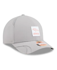 New Era Men's Denver Broncos 2025 Sideline M-Crown 9FORTY Adjustable Hat