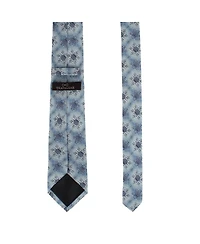 Trafalgar Men's Clarence The Classy Snowflake Silk Holiday Necktie