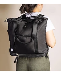 Ms. Jetsetter Metro Tote, Black