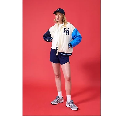 Terez Women's Cream New York Yankees Color-Block Full-Zip Hoodie Bomber Jacket