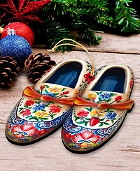 Designocracy Danish Shoes Christmas Wooden Ornament