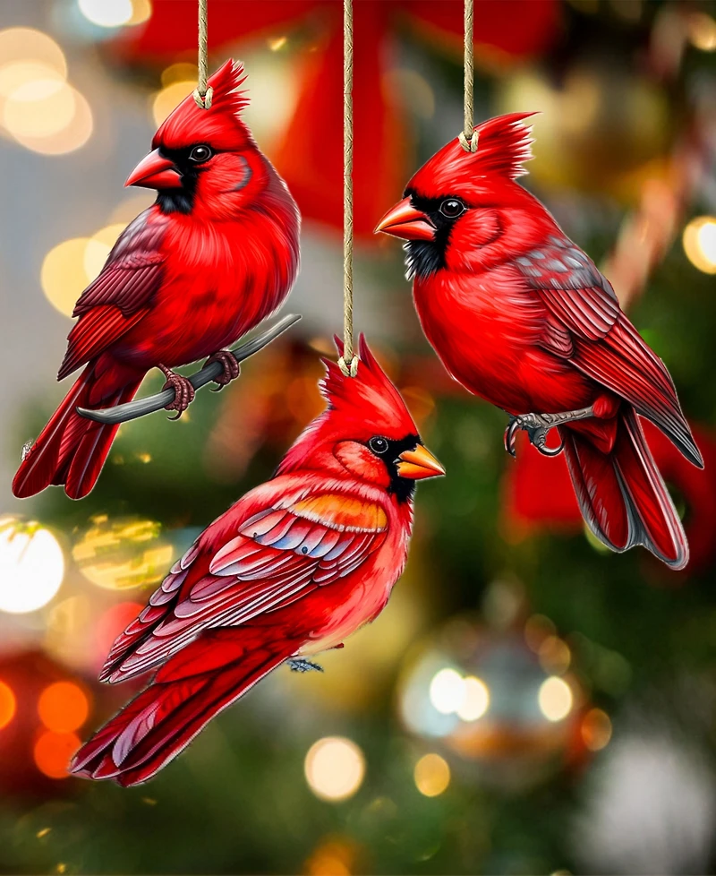 Designocracy Red Cardinals Wood Ornaments, Set of 3