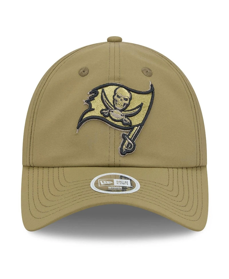 New Era Women's Green Tampa Bay Buccaneers 2025 Salute to Service Pony Tail Adjustable Hat