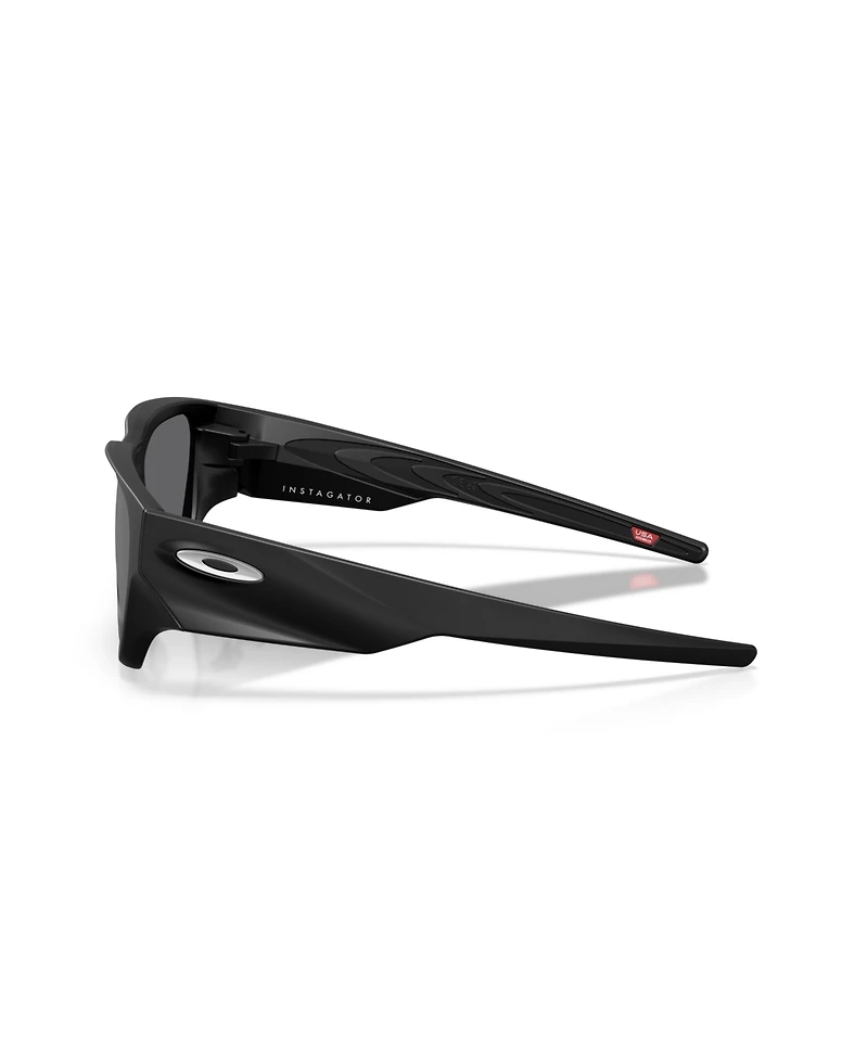 Oakley Men's Polarized Sunglasses, Instagator OO9514