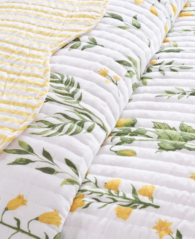 Levtex Home Daffodil Reversible 3-Pc. Quilt Set, King/California King