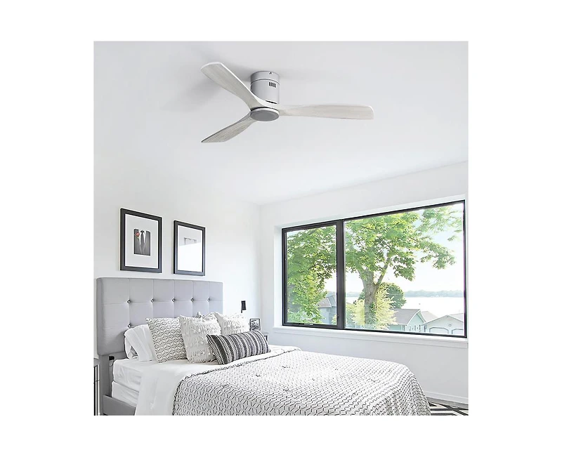 52-inch Modern Sliver 3 Solid Wood Blade Ceiling Fan with 6-speed Remote Control and Forward Reverse Rotation Function for Indoor