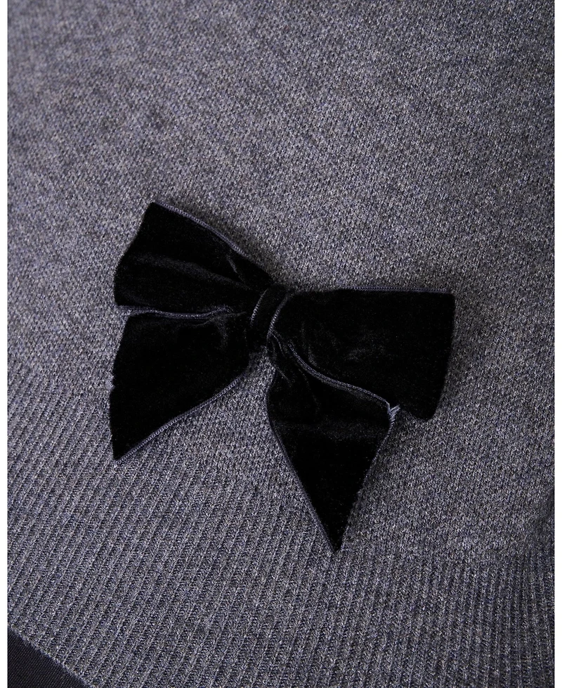 Cable & Gauge Women's Cropped Bow Sweater