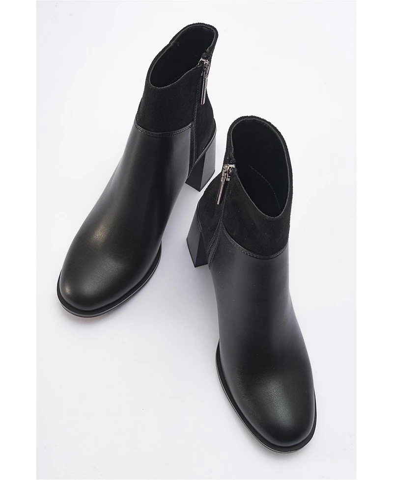Prologue Shoes Ropa Block Heel Zip Boot (Women)