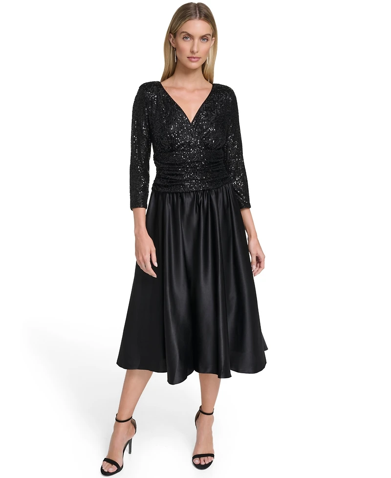 Jessica Howard Petite 3/4-Sleeve V-Neck Sequin Midi Dress