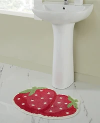Vcny Home Strawberry Shaped Tufted Bath Rug, 18" x 27