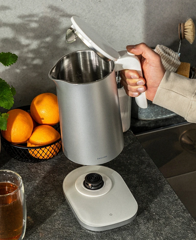 Zwilling Enfinigy 1-Liter Tea Kettle Pro