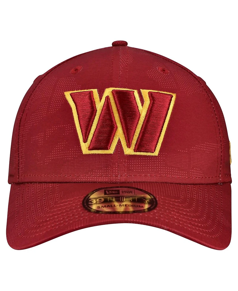 New Era Men's Burgundy Washington Commanders Tonal Camo 39THIRTY Stretch Fit Hat