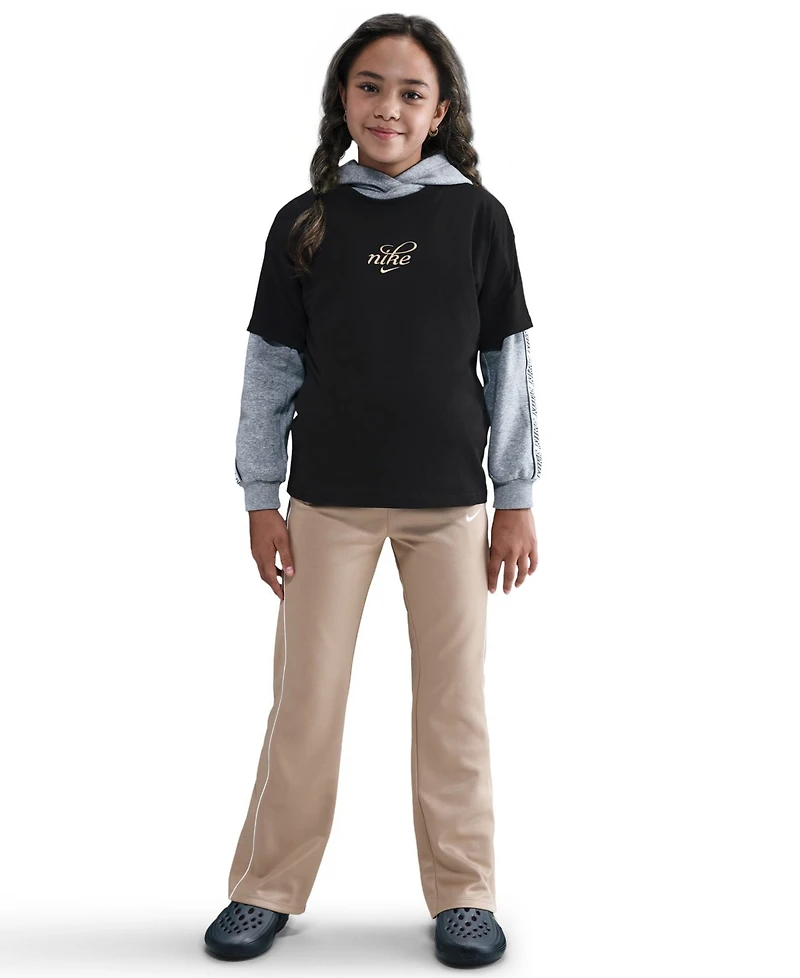 Nike Girls 7-16 Sportswear Loose Fit Short-Sleeve T-Shirt