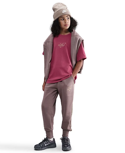 Nike Girls 7-16 Sportswear Loose Fit Short-Sleeve T-Shirt