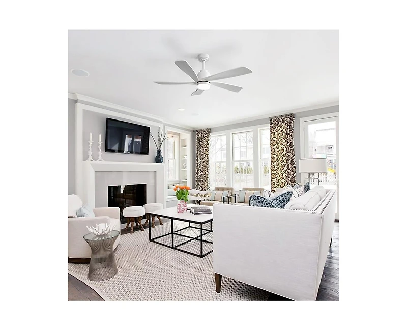 52-inch Modern Stylish White 5-Blade Ceiling Fan with Remote Control and Light Source