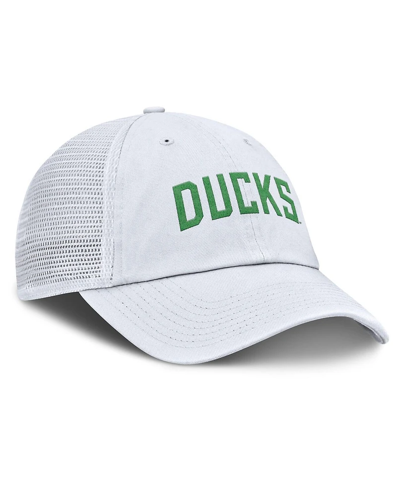 Nike Men's White Oregon Ducks Club Campus Trucker Adjustable Hat