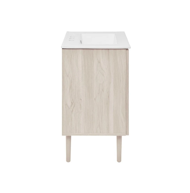 Swiss Madison24" Freestanding Bathroom Vanity in White Oak with 3-Hole Centerset Sink Top