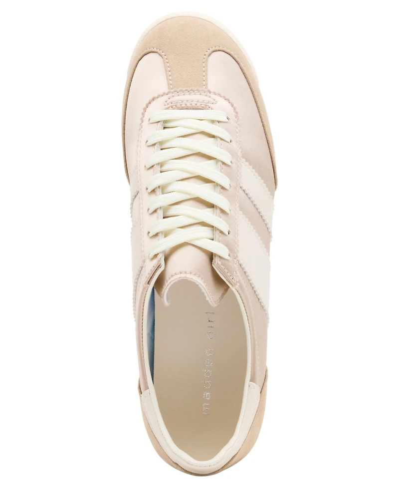 Madden Girl Women's Jumper Low Profile Retro Joggers