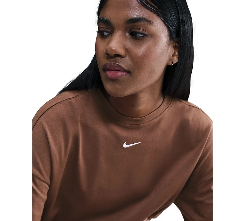 Nike Women's Oversized Long Sleeve T-Shirt