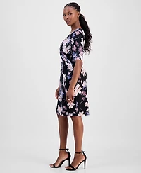 Connected Petite Half-Sleeve Sheath Dress