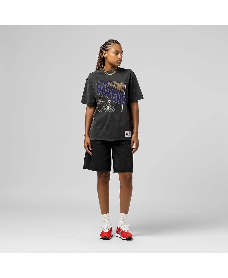 Mitchell & Ness Women's Black Baltimore Ravens Team Dynamic Boyfriend Mineral Wash T-Shirt