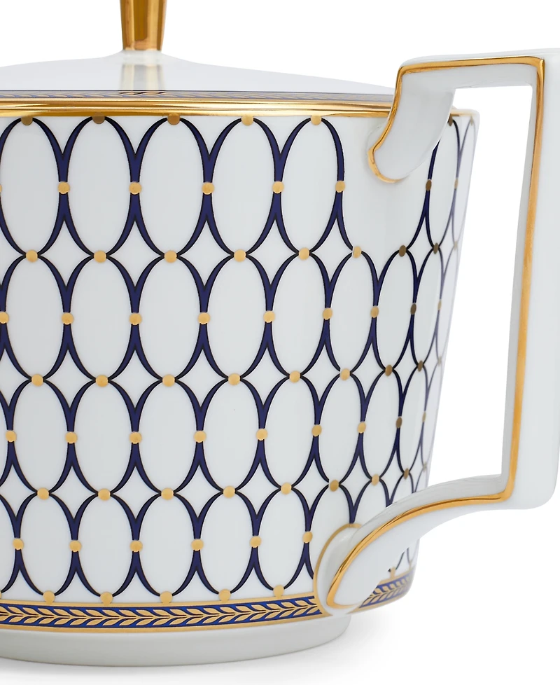 Wedgwood "Renaissance Gold" Teapot, 2.1 Pts.