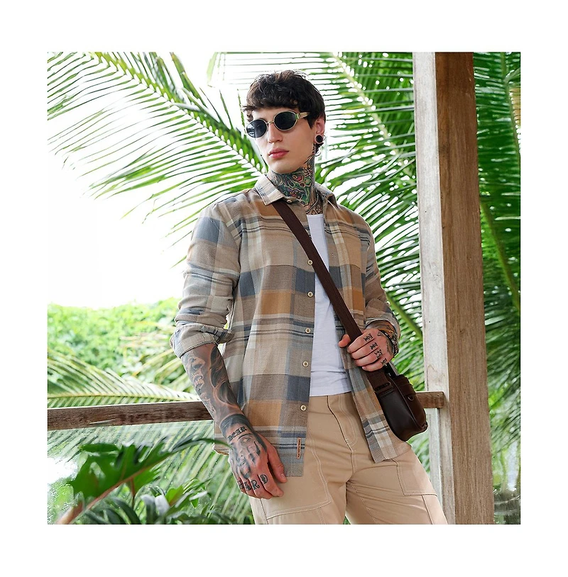 Campus Sutra Men's Gradient-Plaid Regular Shirt