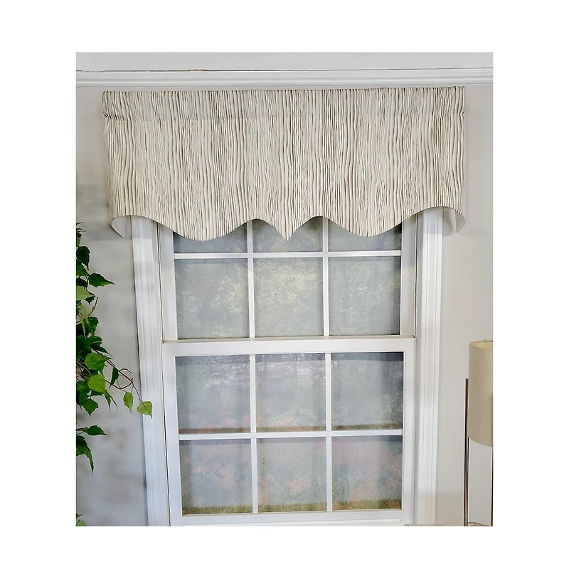 Rlf Home Varvara Regal 3" Rod Pocket Lining Luxurious and Elegant Window Treatment Valance